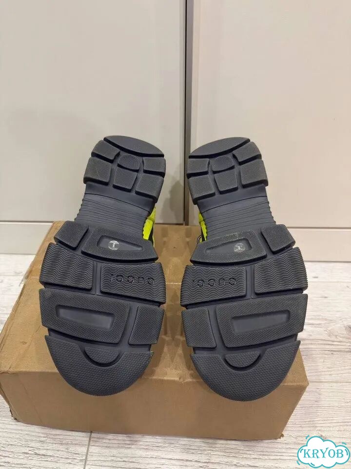 Gucci flashtrack фото 3