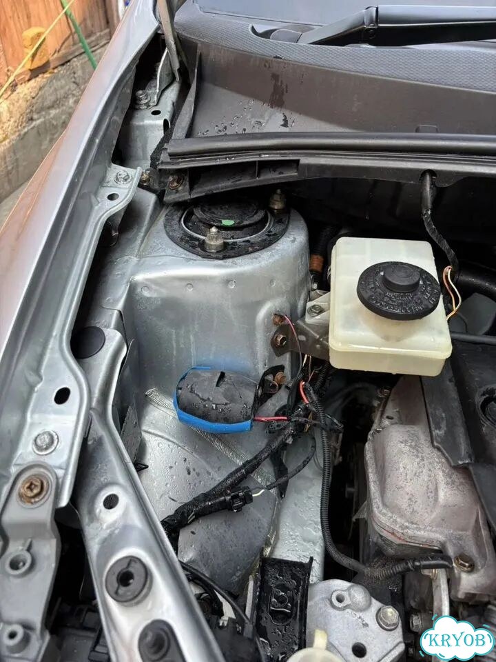 Toyota Ist 1.5 AT, 2002, 295 000 км фото 13