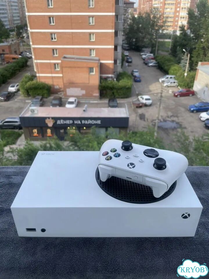 Xbox Series S фото 1