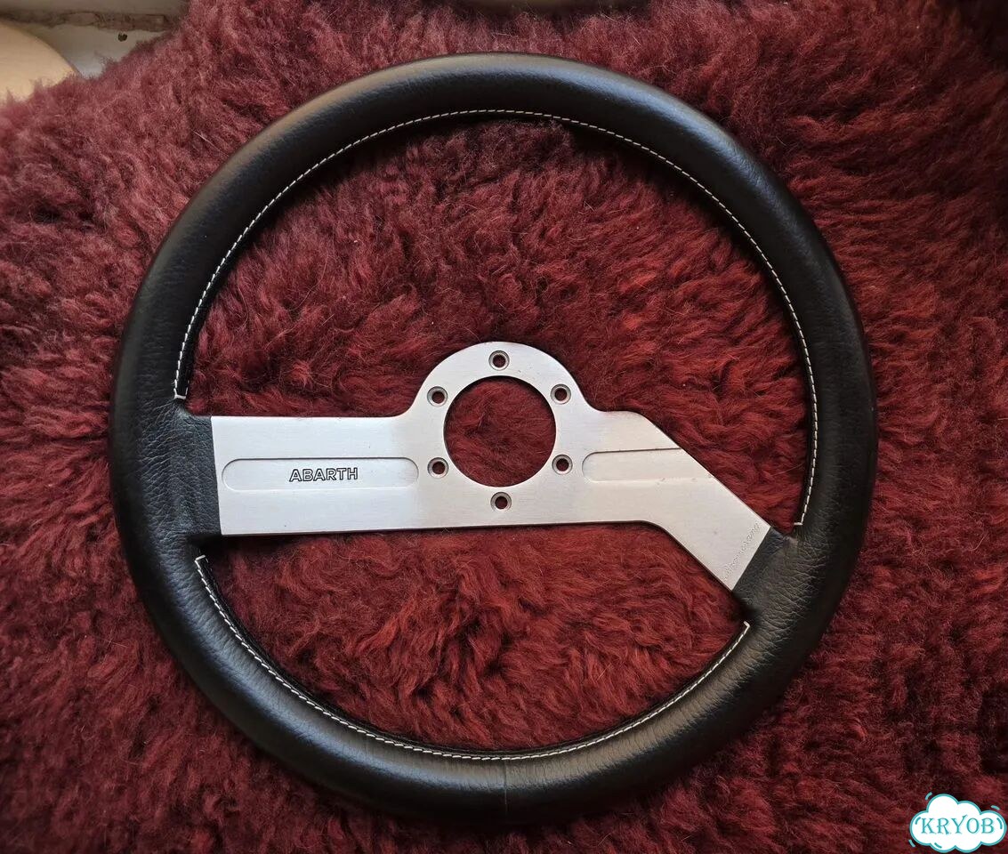 Винтажный руль Abarth Boomerang 350мм 70-х фото 1