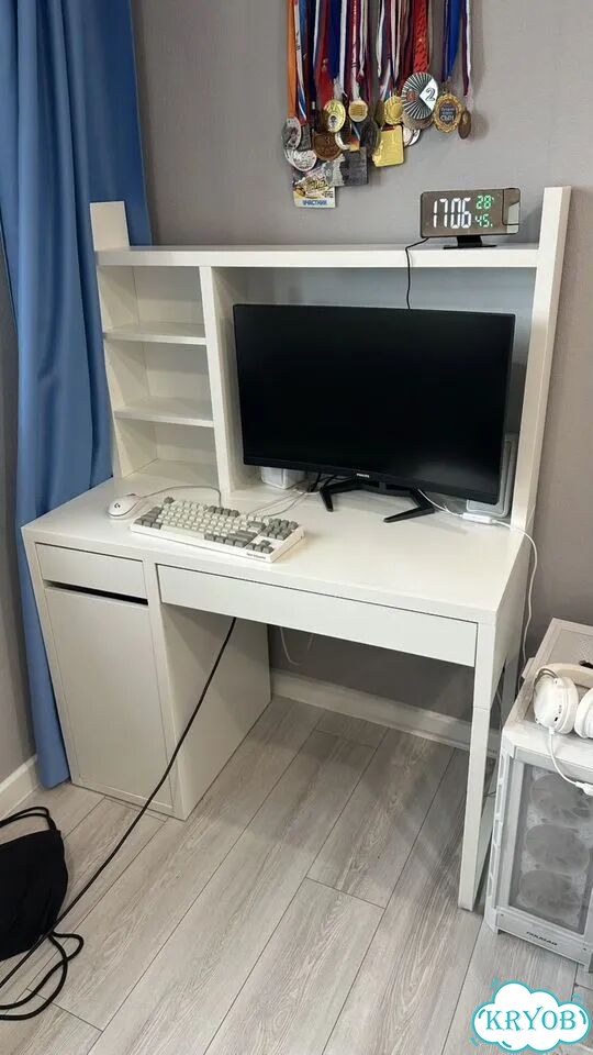 Письменный стол IKEA micke фото 10
