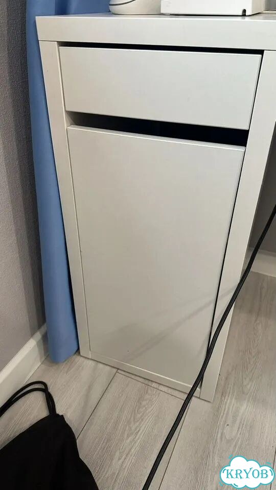 Письменный стол IKEA micke фото 7