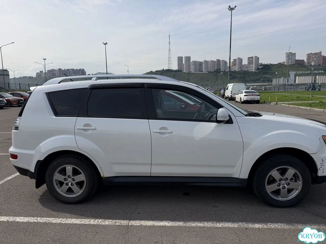 Mitsubishi Outlander 2.0 CVT, 2010, битый, 225 710 км фото 3