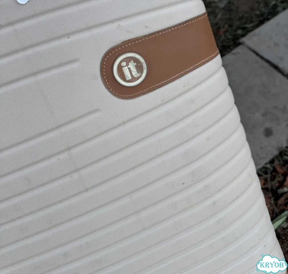 Чемодан it luggage xl фото 1