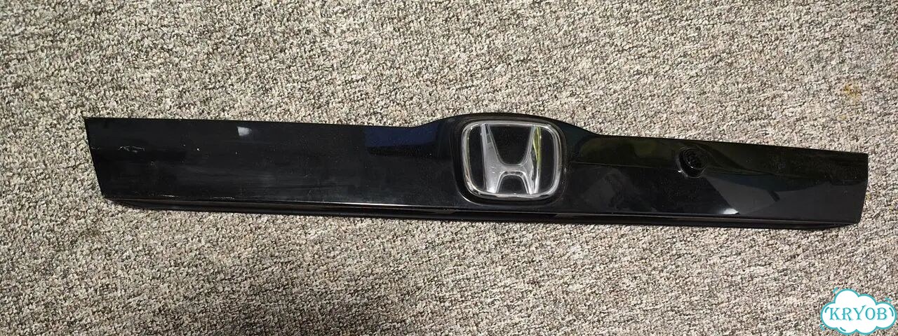 Накладка двери багажника Honda fit фото 1
