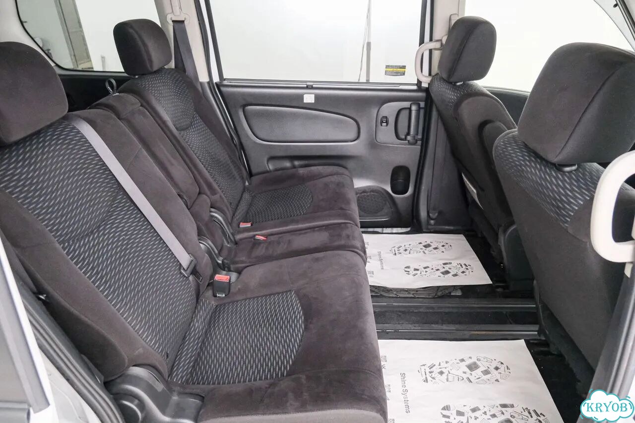 Nissan Serena 2.0 CVT, 2015, 174 412 км фото 20
