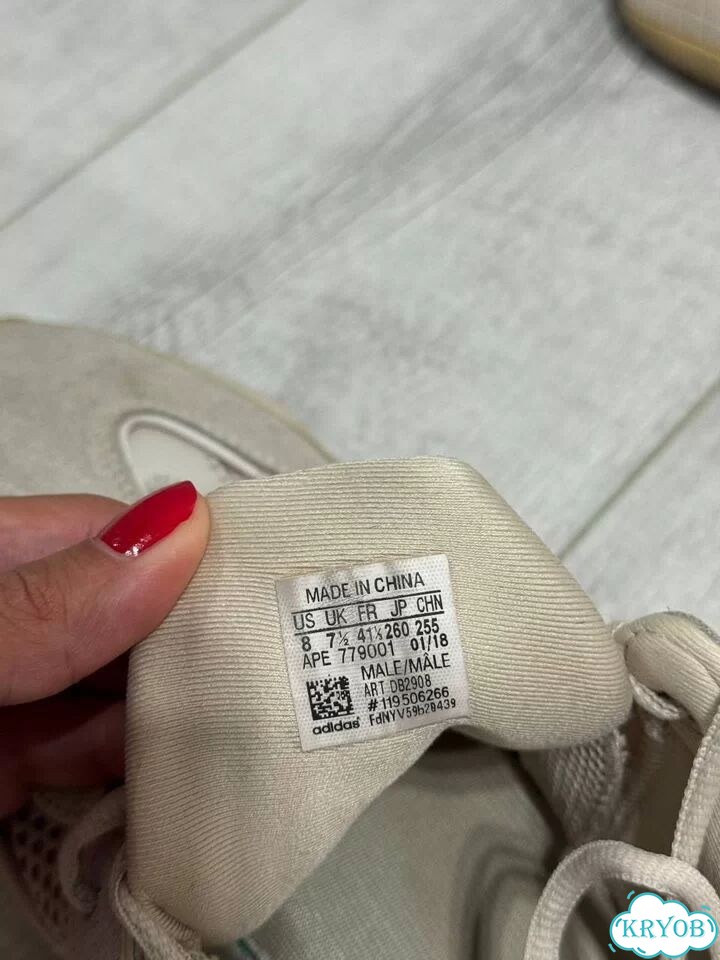 Кроссовки adidas фото 2