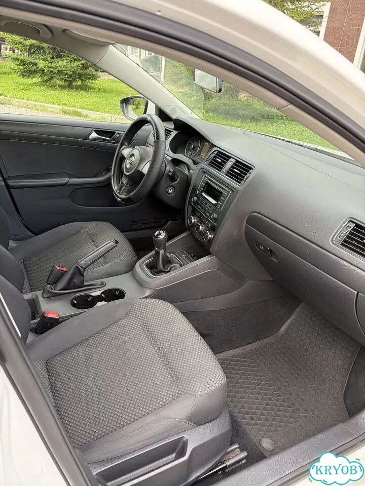 Volkswagen Jetta 1.6 MT, 2014, 195 000 км фото 10