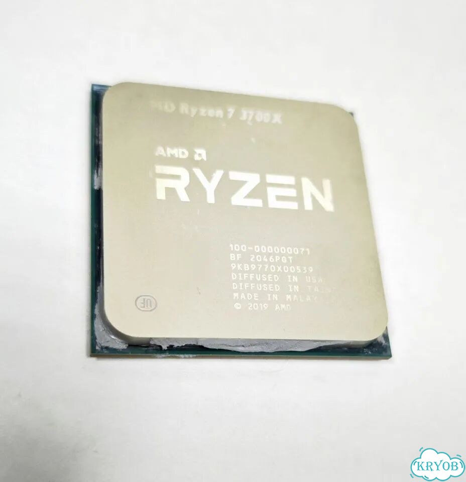 Процессор AMD Ryzen 7 3700x фото 1