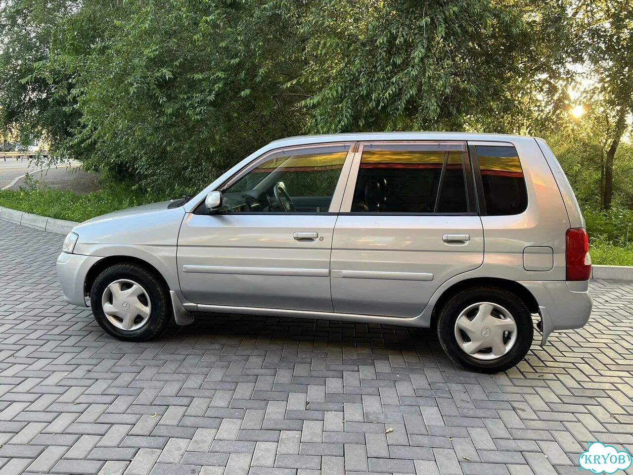 Mazda Demio 1.3 AT, 2000, 250 000 км фото 11