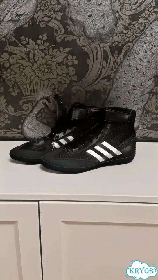 Борцовки adidas 42 размер новые фото 1