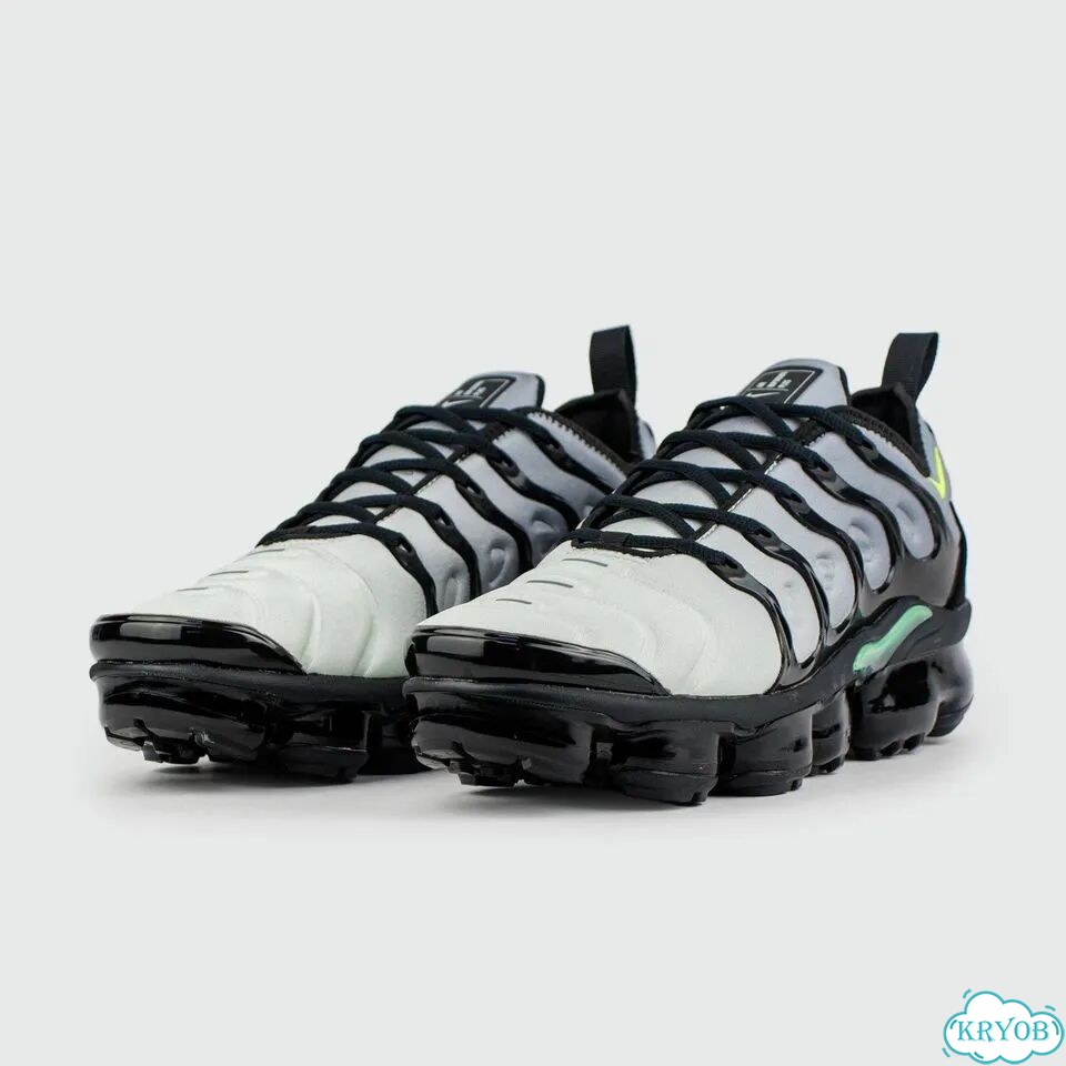 Кроссовки Nike Air Vapormax Plus Grey Gradient фото 2