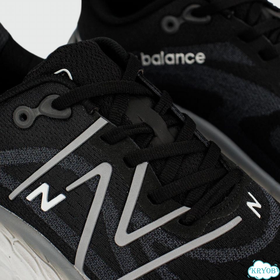 Кроссовки New Balance Fresh Foam x More V4 Black White фото 5