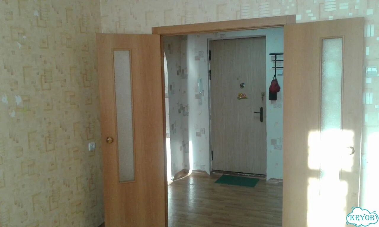 Доля: 2-к. квартира, 40 м², 8/10 эт. фото 4
