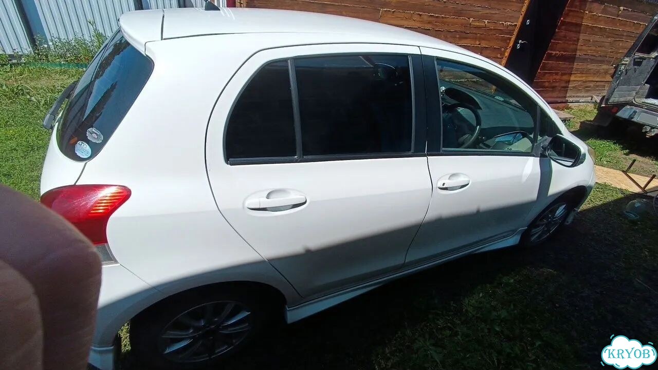 Toyota Vitz 1.0 CVT, 2010, 205 000 км фото 4