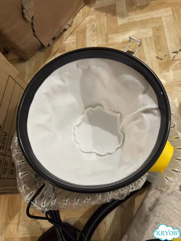 Строительный пылесос фото 3