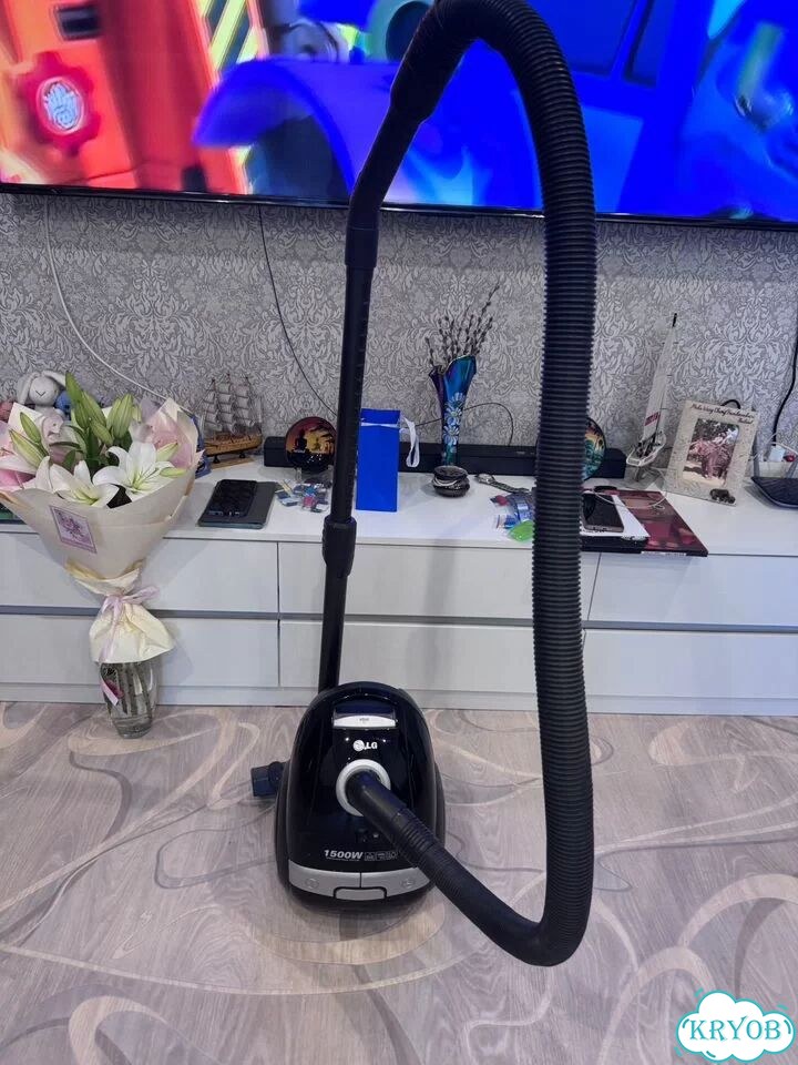 Продам пылесос фото 1