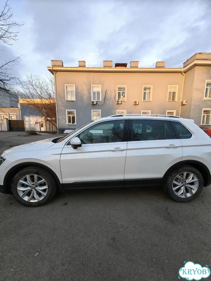 Volkswagen Tiguan 1.4 AMT, 2019, 60 000 км фото 3