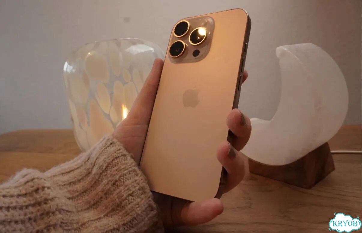 iPhone 16, 256 ГБ, SIM + eSIM фото 1