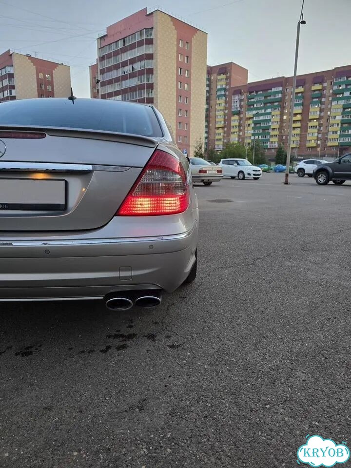 Mercedes-Benz E-класс 3.2 AT, 2003, 304 000 км фото 4
