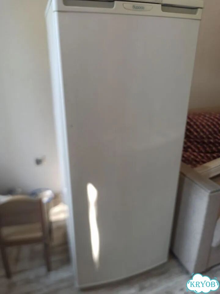 Холодильник бу фото 1