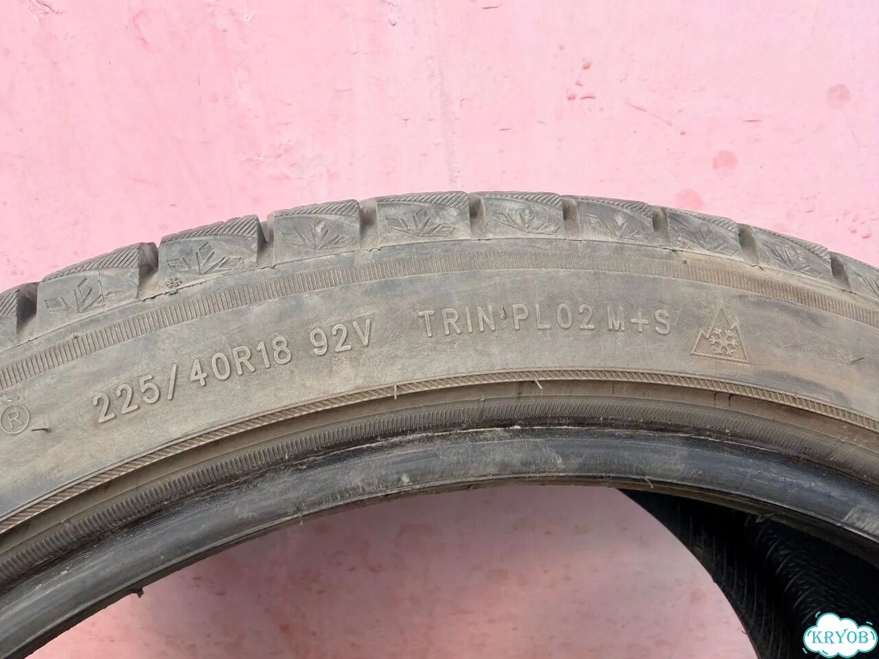 Triangle Snowlink TWT02 225/40 R18 92V фото 7