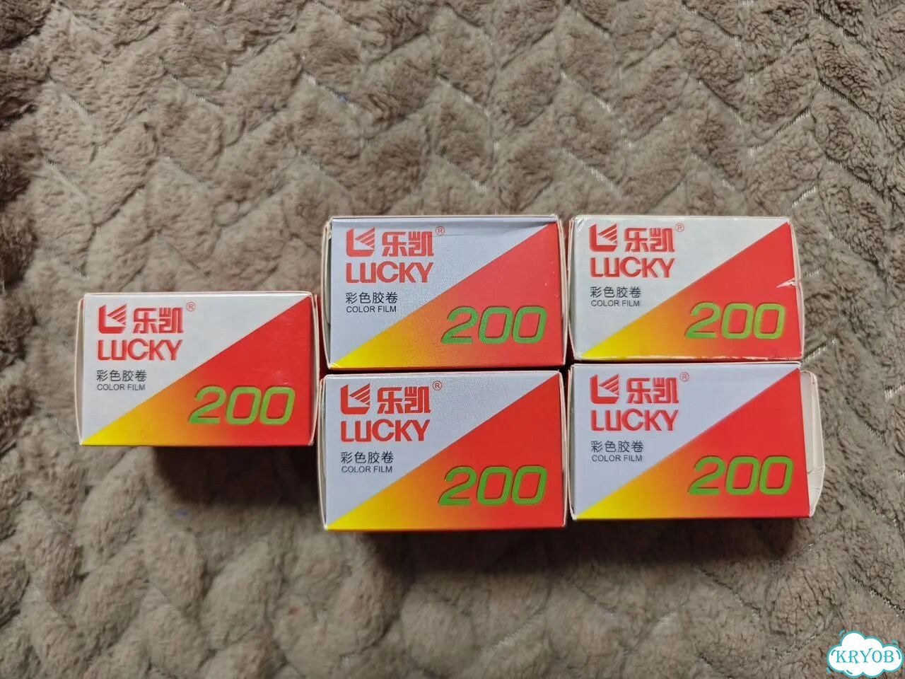 Цветная фотопленка Lucky C200 фото 1