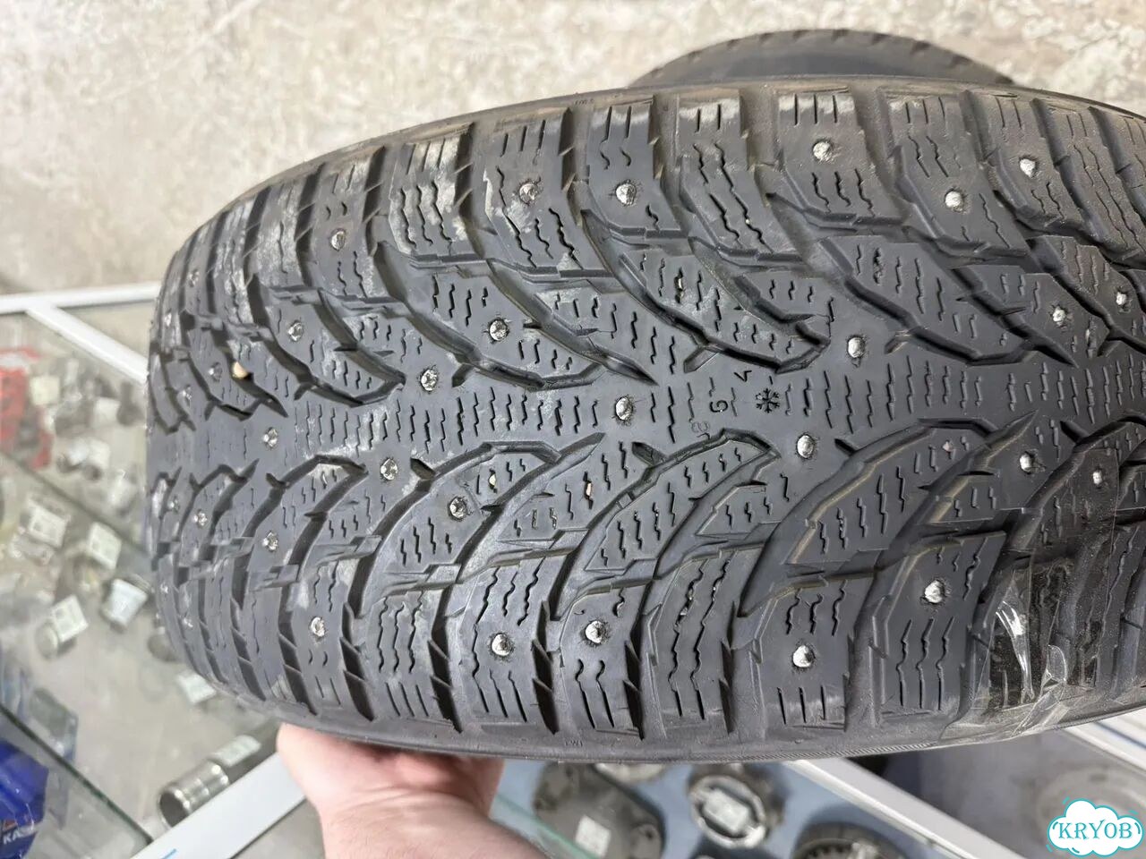 Nokian Tyres Hakkapeliitta 9 SUV 235/50 R18 фото 3
