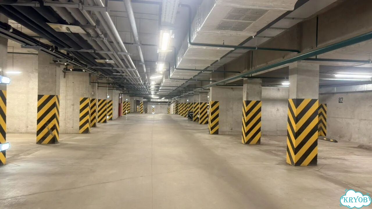 Машиноместо, 17 м² фото 1