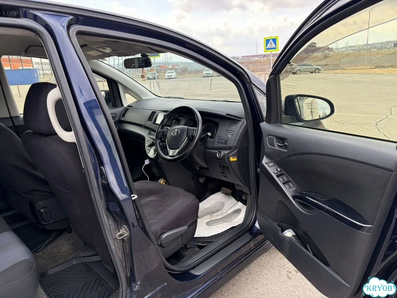 Toyota Isis 1.8 CVT, 2016, 96 000 км фото 16