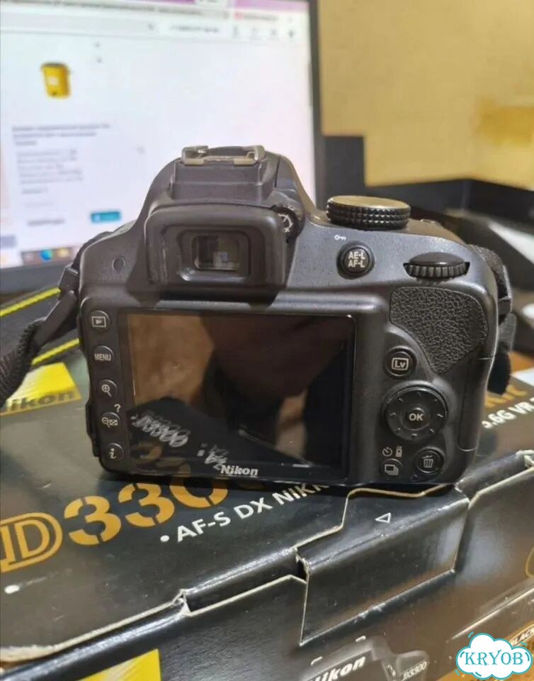 Nikon D3300 Kit AF-S DX 18-55mm f/3.5-5.6G VR II фото 2
