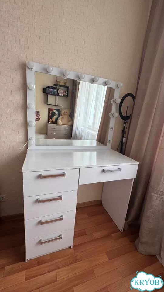 Туалетный столик фото 1