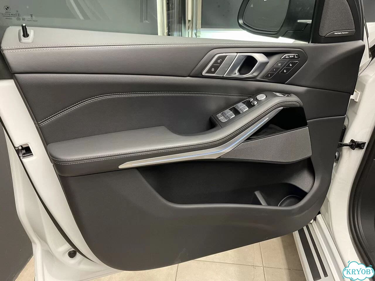 BMW X7 3.0 AT, 2023, 3 682 км фото 14