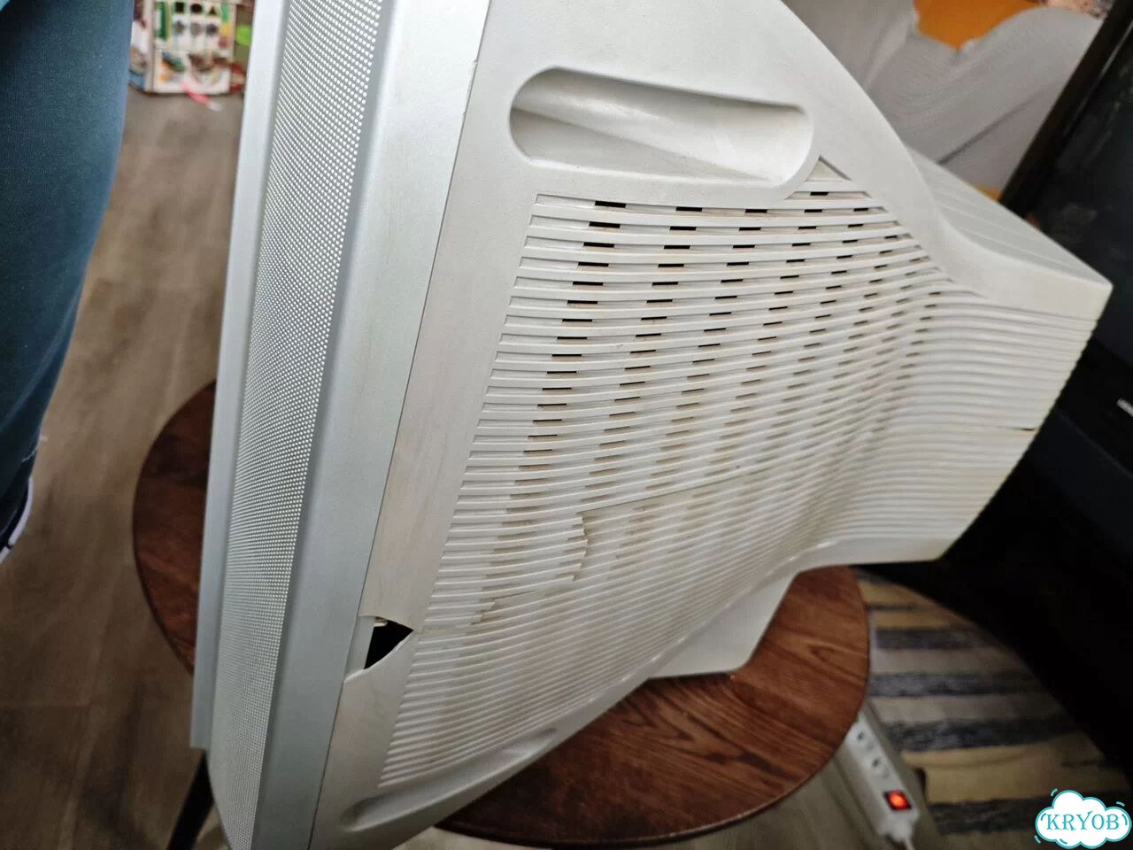 Телевизор sony kv-21CL1K фото 9