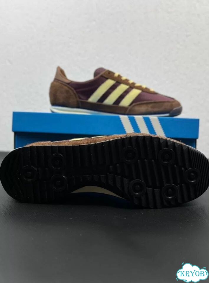 Кроссовки Adidas SL 72 фото 4