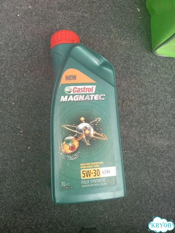 Моторное масло Castrol фото 1