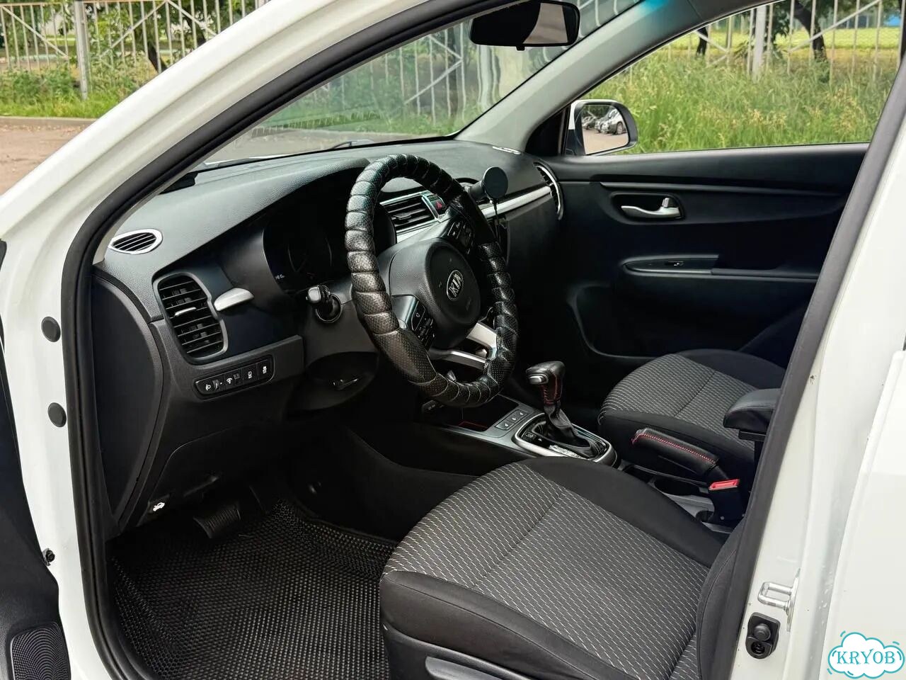 Kia Rio X-Line 1.4 AT, 2018, 114 000 км фото 19
