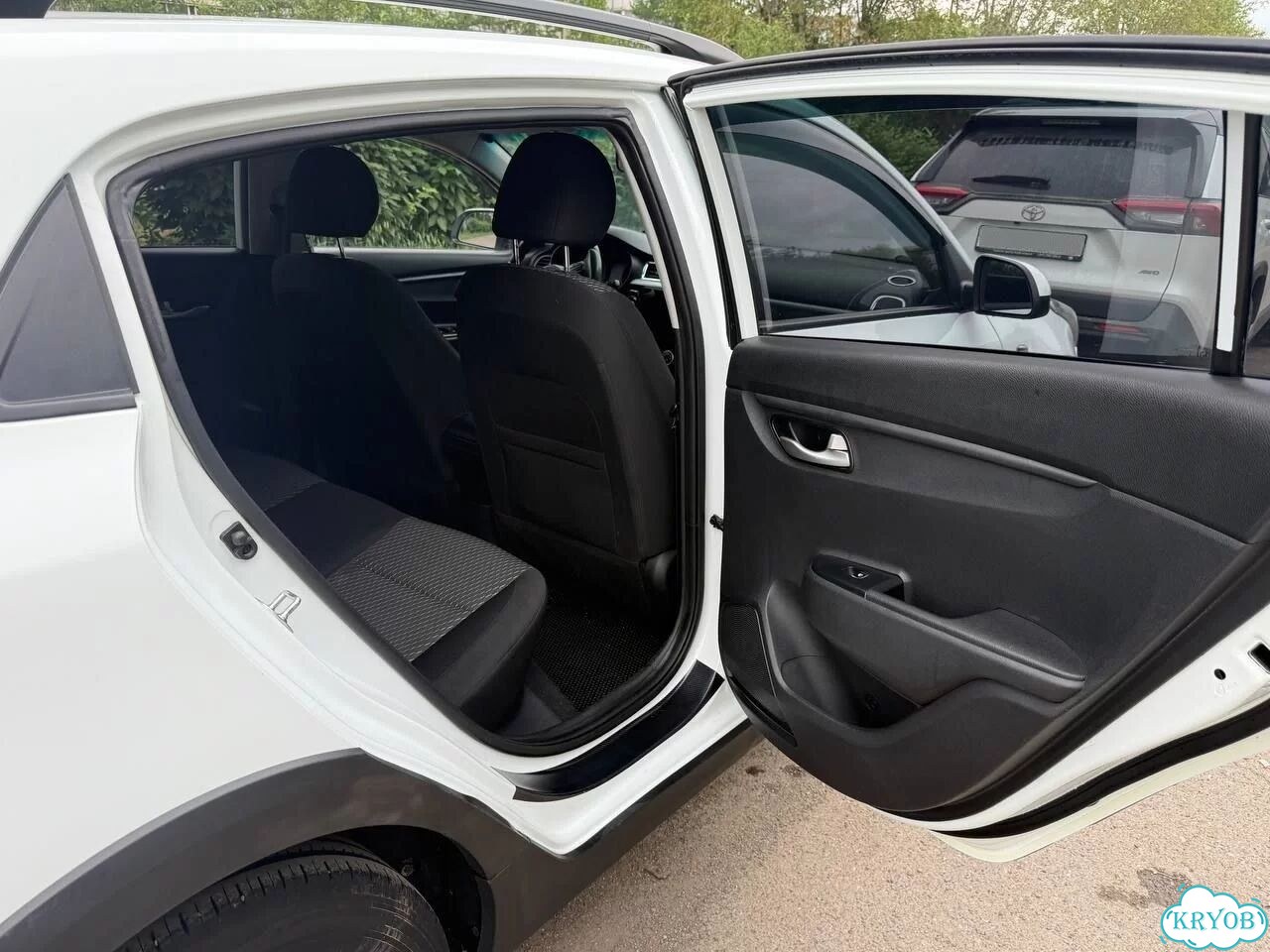Kia Rio X-Line 1.4 AT, 2018, 114 000 км фото 23