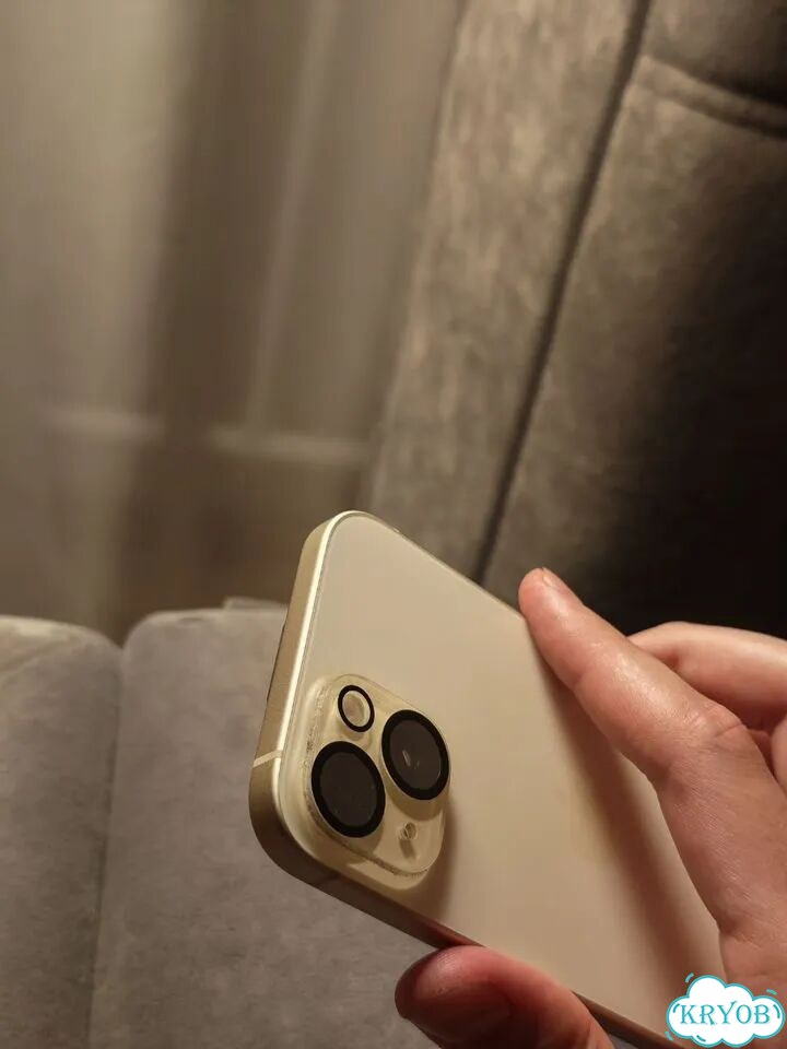 iPhone 15, 256 ГБ, SIM + eSIM фото 5