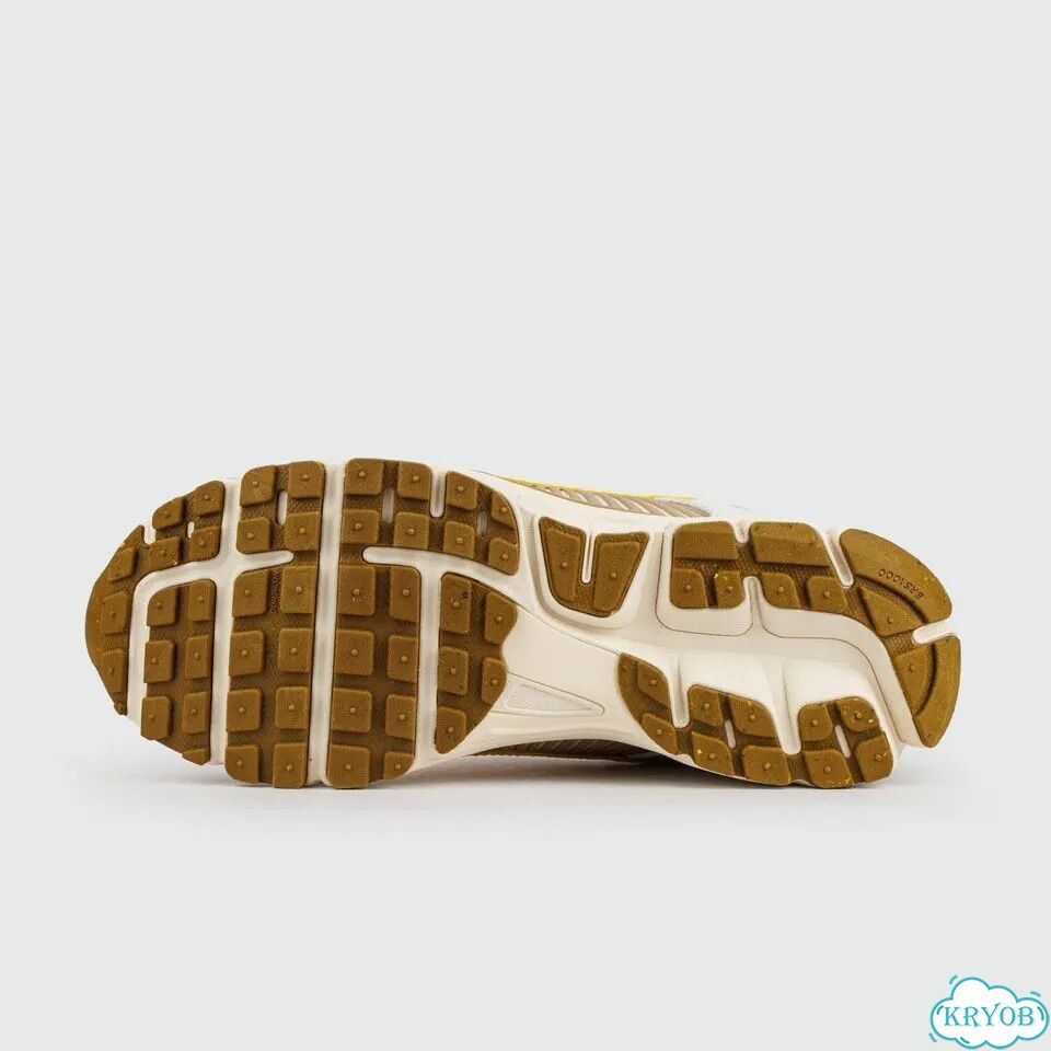 Кроссовки Nike Zoom Vomero 5 Beige Olive фото 4