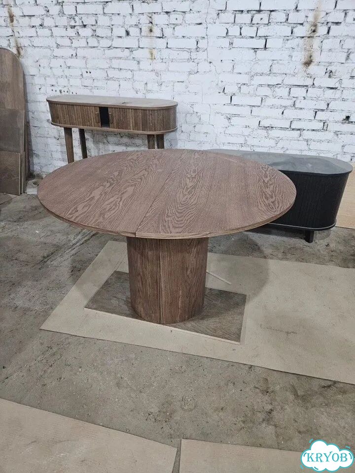 Стол круглый обеденный раздвижной в шпоне дуба фото 1
