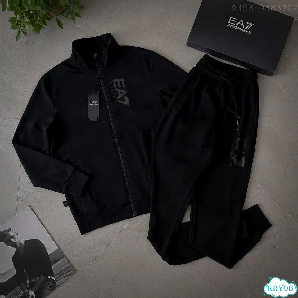 Спортивные костюмы Emporio Armani фото 1