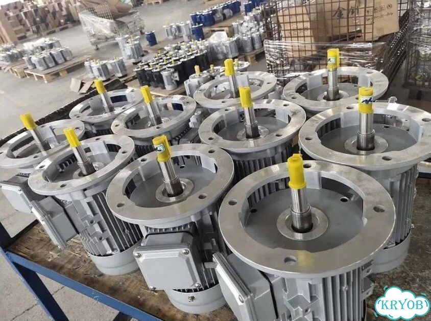 Электродвигатель аир 200L8 22кВт 750об новый фото 7