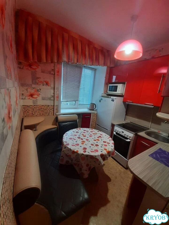 2-к. квартира, 40 м², 4/5 эт. фото 1