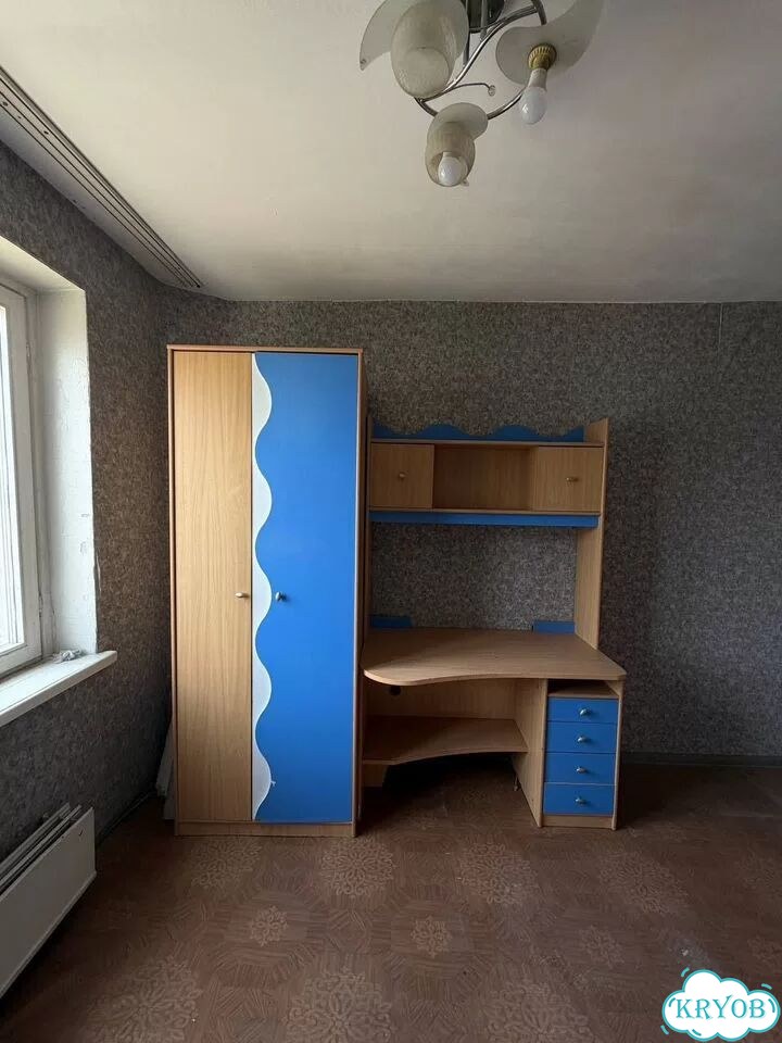 Шкаф со столом детский фото 7