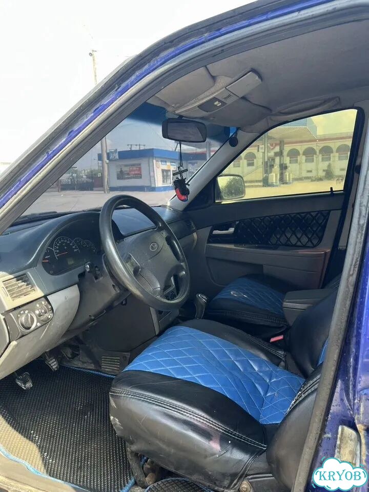 ВАЗ (LADA) Priora 1.6 MT, 2010, 249 359 км фото 14