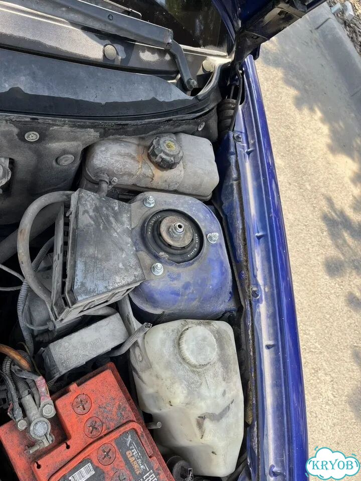 ВАЗ (LADA) Priora 1.6 MT, 2010, 249 359 км фото 19