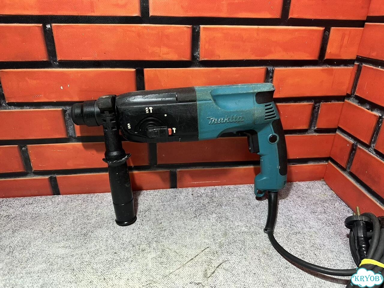 Перфоратор Makita HR 2450 фото 1