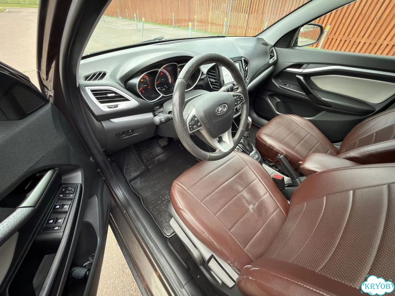 ВАЗ (LADA) Vesta Cross 1.6 CVT, 2020, 140 000 км фото 19