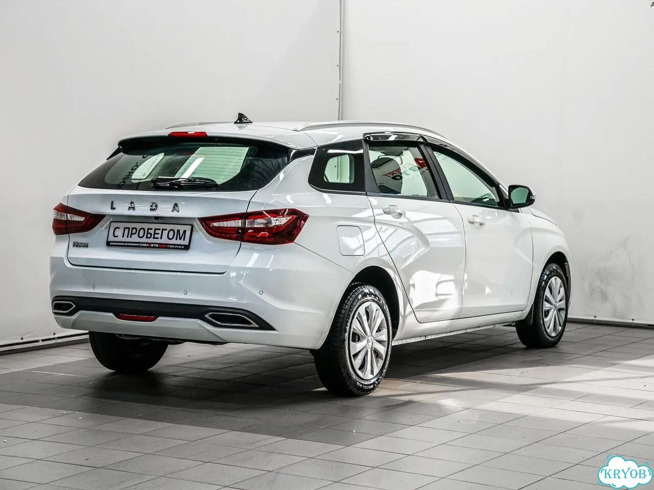 ВАЗ (LADA) Vesta 1.8 CVT, 2024, 15 598 км фото 3